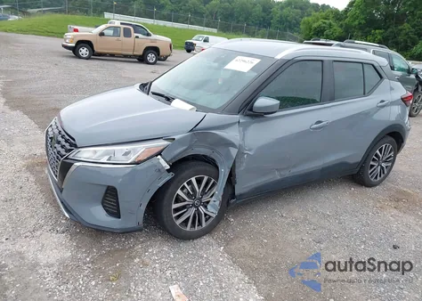 2021 Nissan Kicks Sv Xtronic Cvt z USA, uszkodzony, nr VIN 3N1CP5CV9ML470424